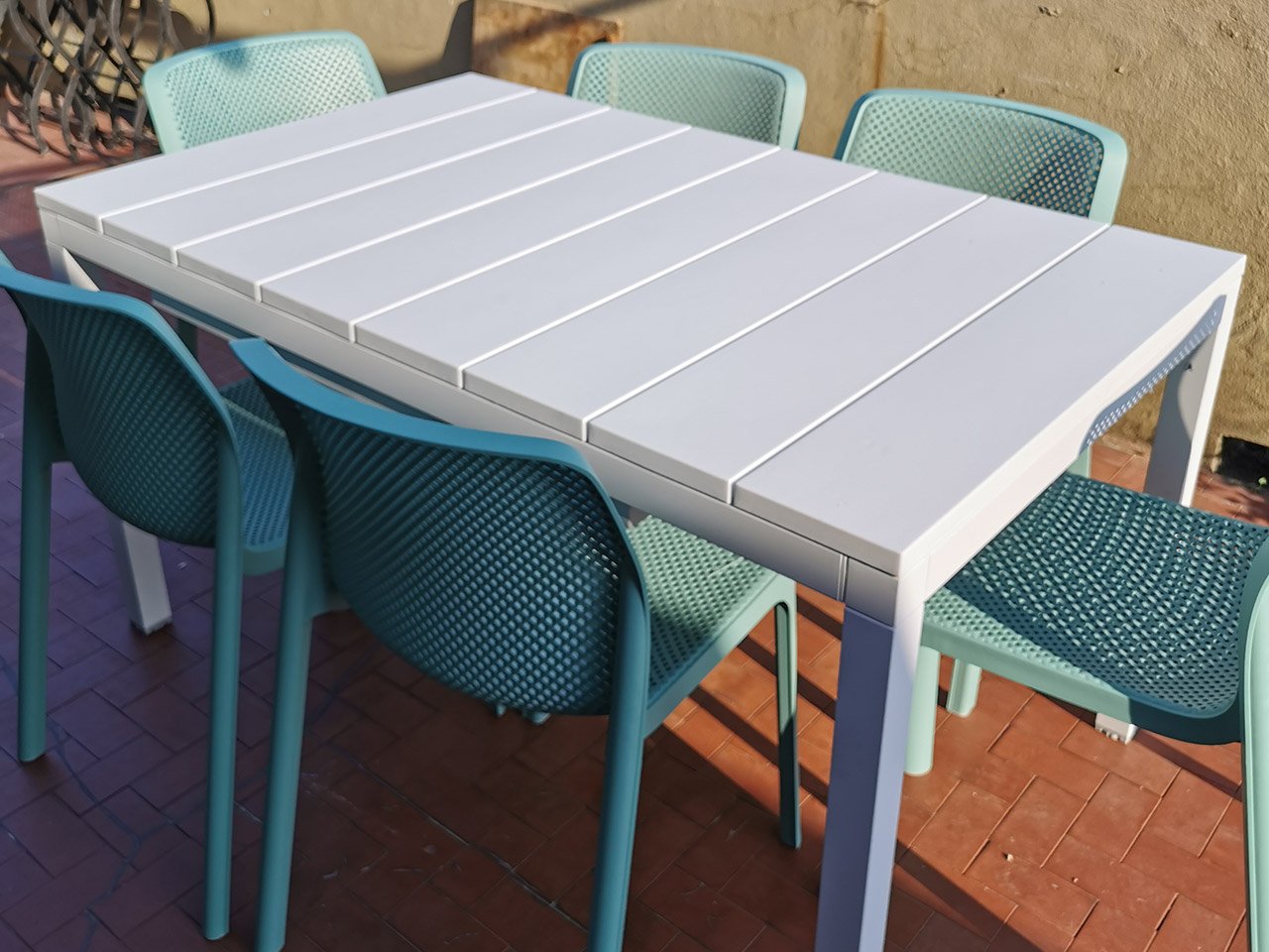 Scopri i Testimonial del prodotto Set tavolo Rio 140/210 con 6 sedie Bit
