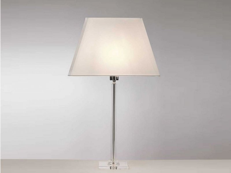 Cristallo di Corte Lampada Elegance base quadra paralume a piramide h 72