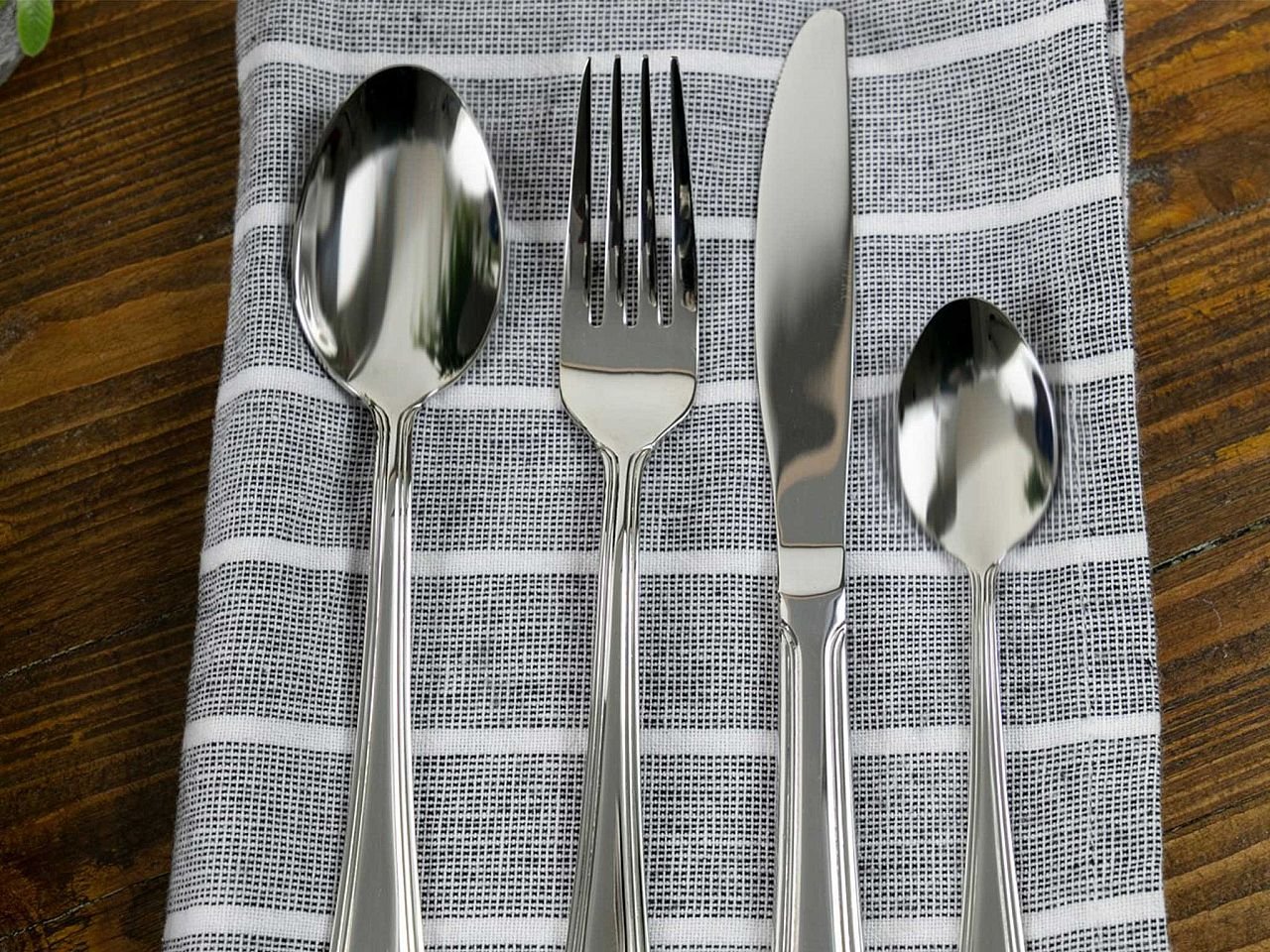 Set posate Antique 24 pezzi in acciaio silver lucido -3