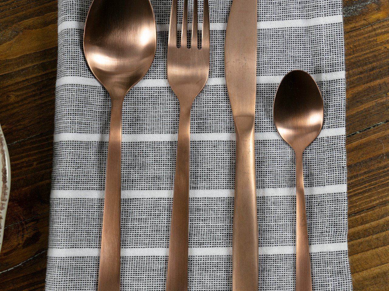 Set posate Lexington 24 pezzi in acciaio opaco copper -3