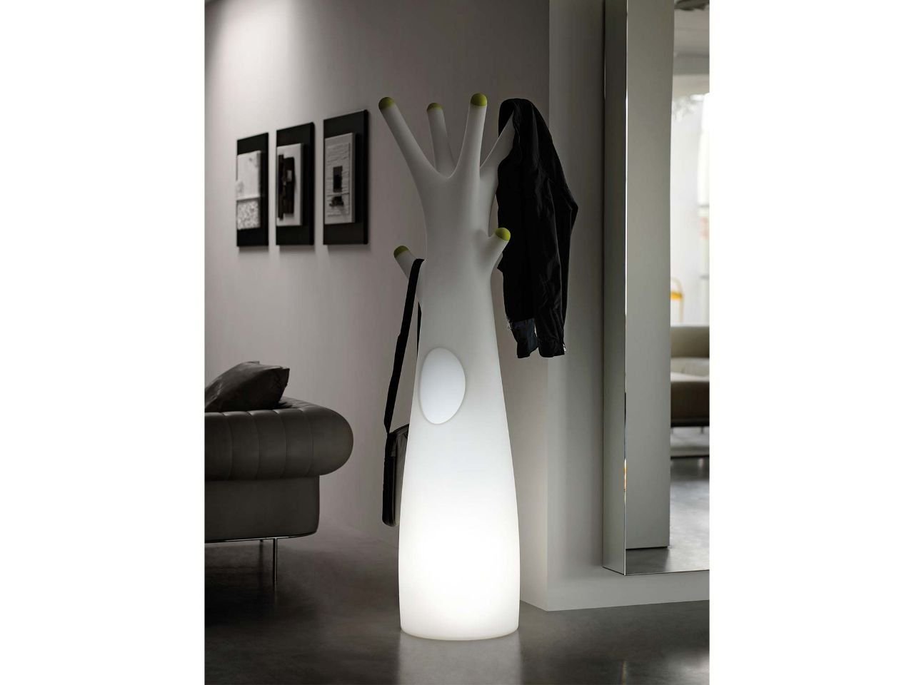 Appendiabiti Godot Light con Kit Luce Indoor -3