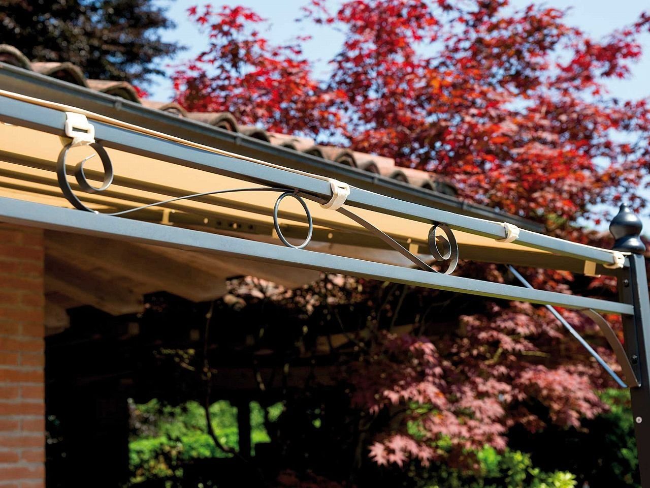 PERGOLA A PARETE 3x2,5 -2