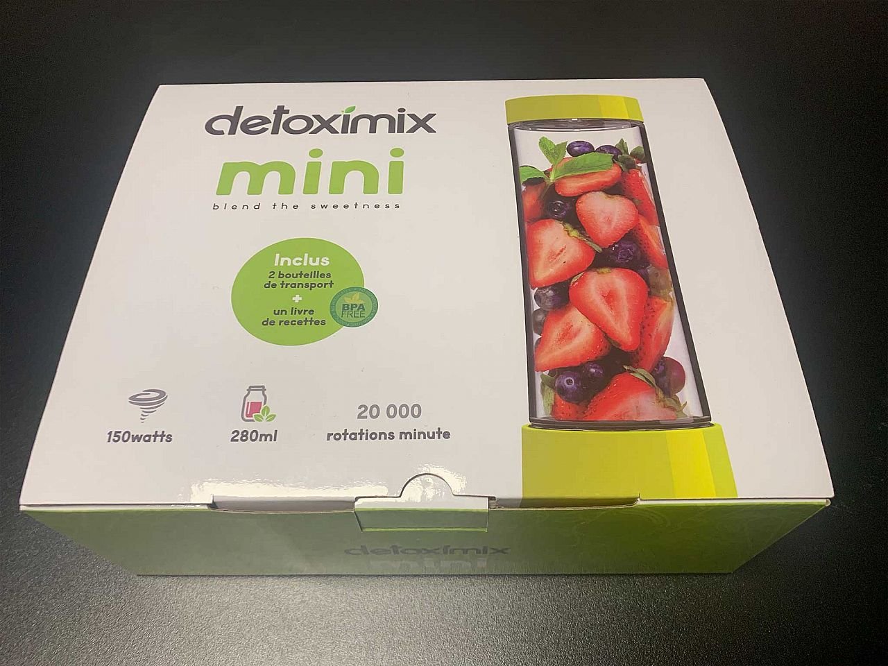Frullatore di frutta Detoximix green apple -3