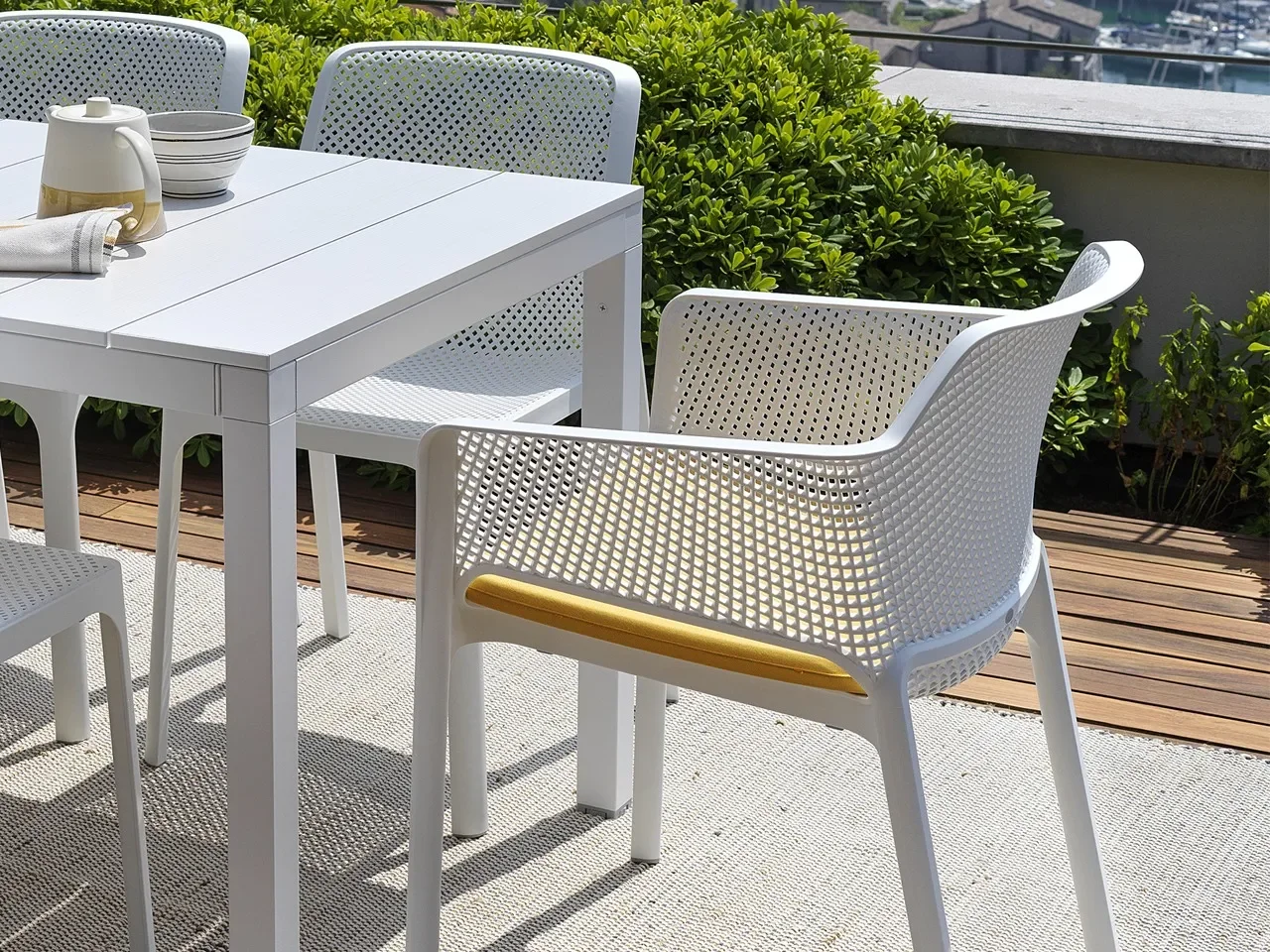 Set tavolo Rio 140/210 Alluminio con 6 sedie Net - v2