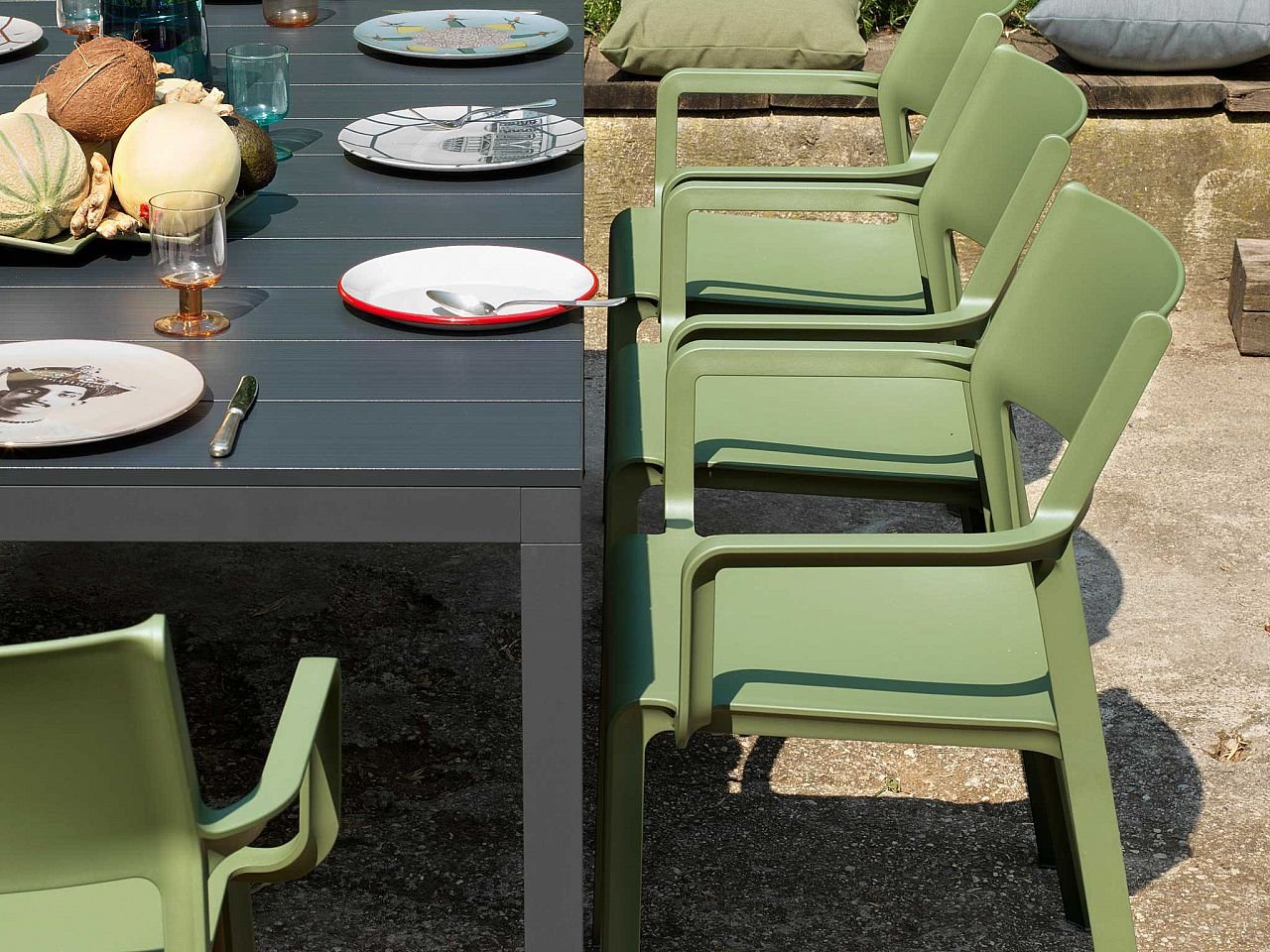 Set tavolo Rio 210/280 con 10 sedie Trill con braccioli - v2